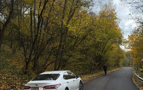 Toyota Camry, 2019 год, 3 000 000 рублей, 3 фотография