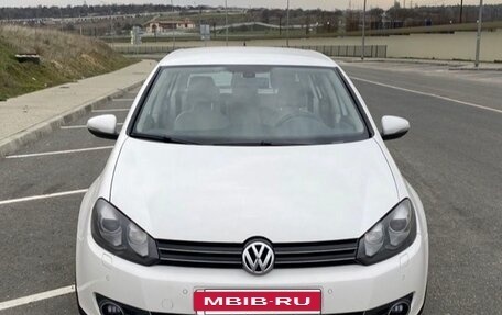 Volkswagen Golf VI, 2011 год, 920 000 рублей, 3 фотография