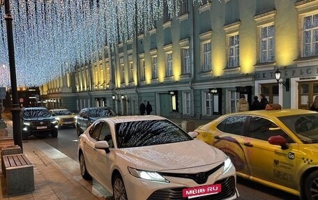 Toyota Camry, 2019 год, 3 000 000 рублей, 5 фотография