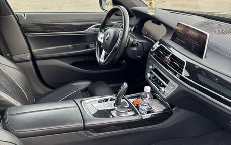 BMW 7 серия, 2019 год, 6 100 000 рублей, 5 фотография