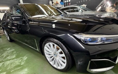BMW 7 серия, 2019 год, 6 100 000 рублей, 16 фотография