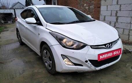 Hyundai Elantra V, 2015 год, 550 000 рублей, 6 фотография