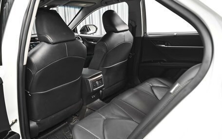 Toyota Camry, 2019 год, 3 300 000 рублей, 11 фотография