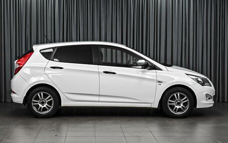 Hyundai Solaris II рестайлинг, 2015 год, 1 129 000 рублей, 5 фотография