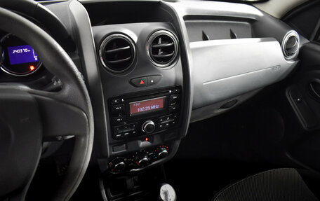 Renault Duster I рестайлинг, 2015 год, 787 900 рублей, 17 фотография