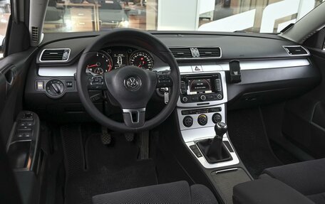 Volkswagen Passat B6, 2009 год, 979 000 рублей, 6 фотография
