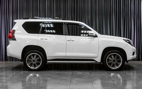 Toyota Land Cruiser Prado 150 рестайлинг 2, 2010 год, 3 339 000 рублей, 5 фотография