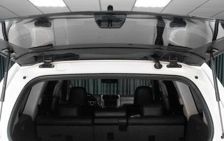 Toyota Land Cruiser Prado 150 рестайлинг 2, 2010 год, 3 339 000 рублей, 34 фотография