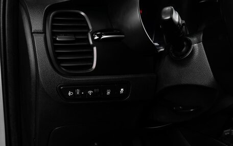 KIA Rio IV, 2018 год, 1 349 000 рублей, 19 фотография