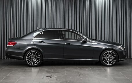 Mercedes-Benz E-Класс, 2015 год, 2 520 000 рублей, 5 фотография