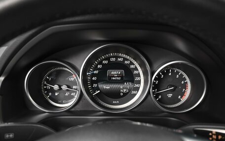 Mercedes-Benz E-Класс, 2015 год, 2 520 000 рублей, 19 фотография