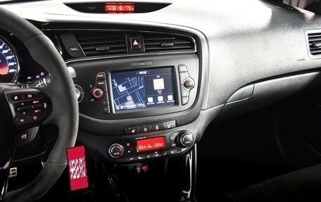 KIA cee'd GT II, 2017 год, 1 749 000 рублей, 14 фотография