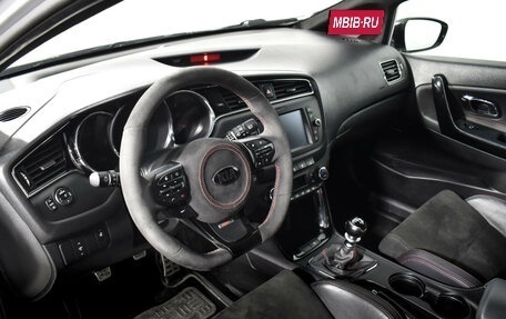 KIA cee'd GT II, 2017 год, 1 749 000 рублей, 9 фотография