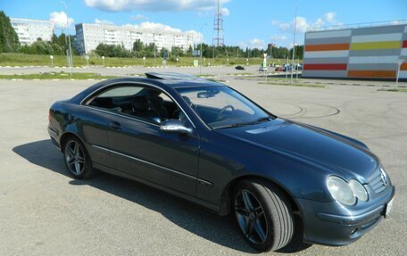 Mercedes-Benz CLK-Класс, 2004 год, 750 000 рублей, 1 фотография