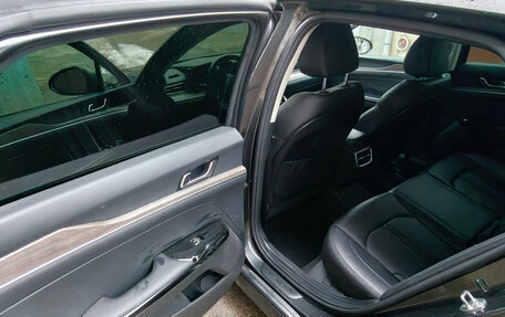 KIA K5, 2022 год, 2 700 000 рублей, 15 фотография