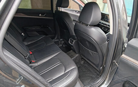 KIA K5, 2022 год, 2 700 000 рублей, 12 фотография