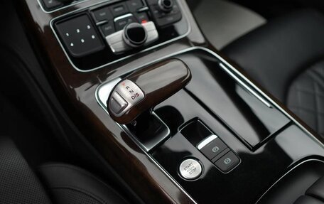 Audi A8, 2016 год, 2 900 000 рублей, 14 фотография