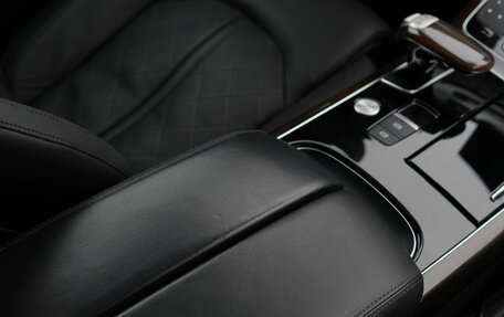 Audi A8, 2016 год, 2 900 000 рублей, 15 фотография