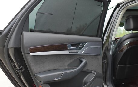 Audi A8, 2016 год, 2 900 000 рублей, 19 фотография