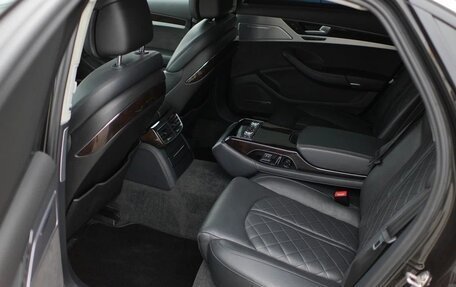 Audi A8, 2016 год, 2 900 000 рублей, 22 фотография