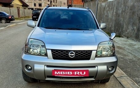 Nissan X-Trail, 2005 год, 590 000 рублей, 2 фотография