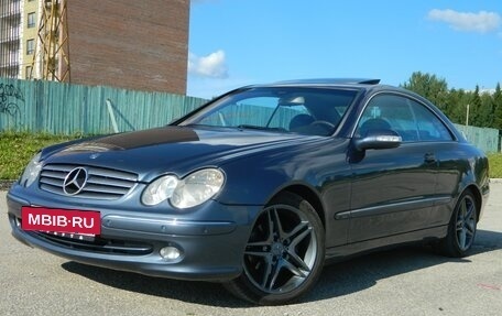 Mercedes-Benz CLK-Класс, 2004 год, 750 000 рублей, 2 фотография