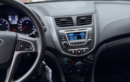 Hyundai Solaris II рестайлинг, 2014 год, 920 000 рублей, 11 фотография