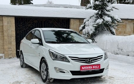 Hyundai Solaris II рестайлинг, 2014 год, 920 000 рублей, 2 фотография