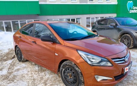 Hyundai Solaris II рестайлинг, 2015 год, 929 000 рублей, 2 фотография