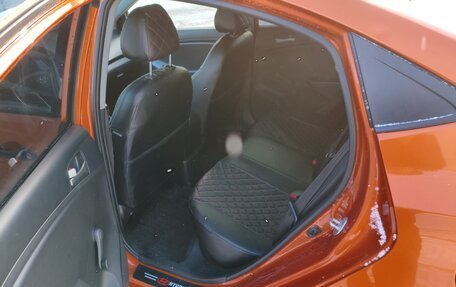 Hyundai Solaris II рестайлинг, 2015 год, 929 000 рублей, 21 фотография