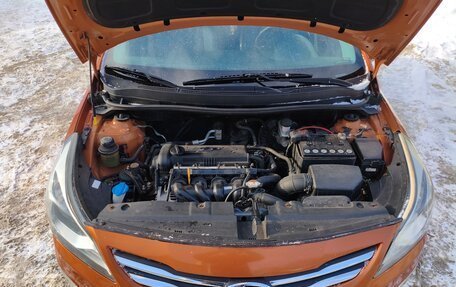 Hyundai Solaris II рестайлинг, 2015 год, 929 000 рублей, 25 фотография