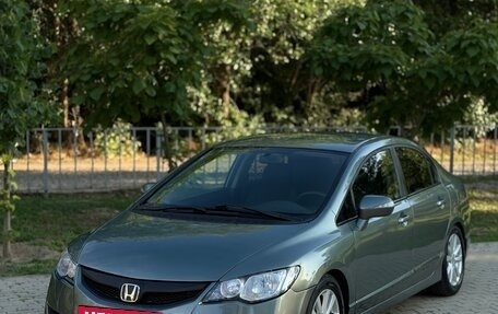 Honda Civic VIII, 2009 год, 850 000 рублей, 2 фотография