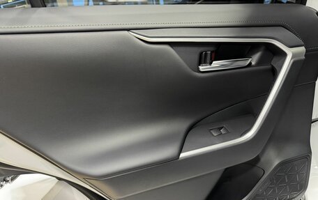 Toyota RAV4, 2025 год, 4 400 000 рублей, 40 фотография