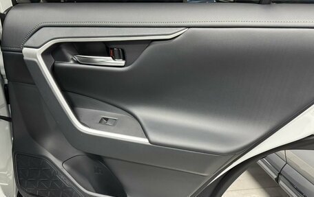 Toyota RAV4, 2025 год, 4 400 000 рублей, 37 фотография