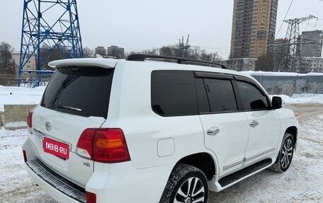 Toyota Land Cruiser 200, 2014 год, 3 750 000 рублей, 6 фотография