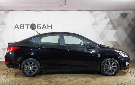 Hyundai Solaris II рестайлинг, 2016 год, 1 070 000 рублей, 6 фотография