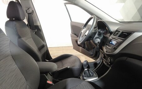 Hyundai Solaris II рестайлинг, 2016 год, 1 070 000 рублей, 20 фотография