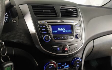 Hyundai Solaris II рестайлинг, 2016 год, 1 070 000 рублей, 15 фотография