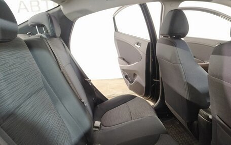 Hyundai Solaris II рестайлинг, 2016 год, 1 070 000 рублей, 19 фотография