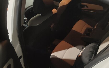 Chevrolet Cruze II, 2012 год, 970 000 рублей, 6 фотография