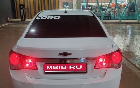 Chevrolet Cruze II, 2012 год, 970 000 рублей, 4 фотография