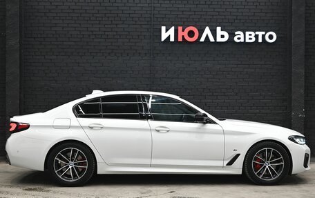 BMW 5 серия, 2021 год, 5 950 000 рублей, 8 фотография