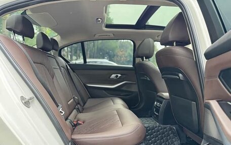 BMW 3 серия, 2022 год, 2 700 202 рублей, 2 фотография