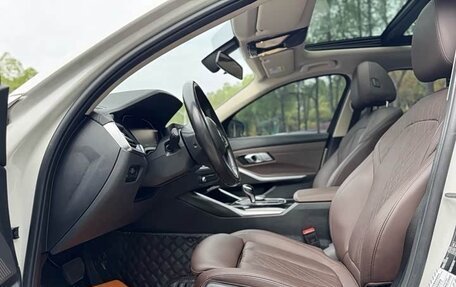 BMW 3 серия, 2022 год, 2 700 202 рублей, 7 фотография