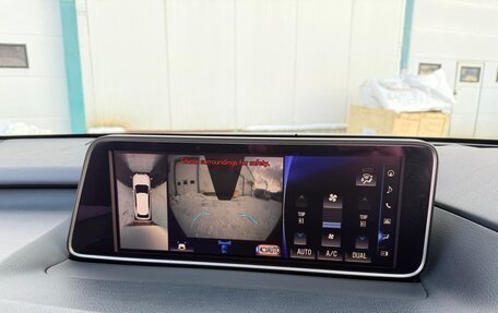 Lexus RX IV рестайлинг, 2016 год, 4 050 000 рублей, 24 фотография