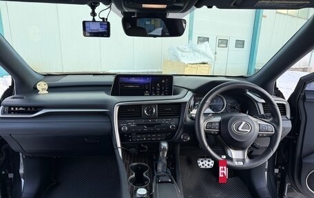 Lexus RX IV рестайлинг, 2016 год, 4 050 000 рублей, 19 фотография