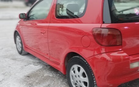 Toyota Vitz, 2001 год, 425 000 рублей, 24 фотография
