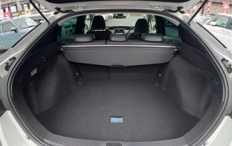 Toyota Prius IV XW50, 2022 год, 1 790 099 рублей, 21 фотография