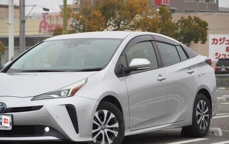 Toyota Prius IV XW50, 2022 год, 1 710 099 рублей, 8 фотография