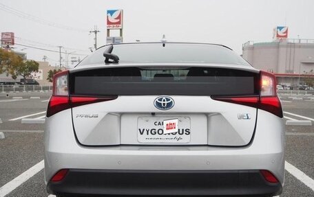 Toyota Prius IV XW50, 2022 год, 1 710 099 рублей, 5 фотография